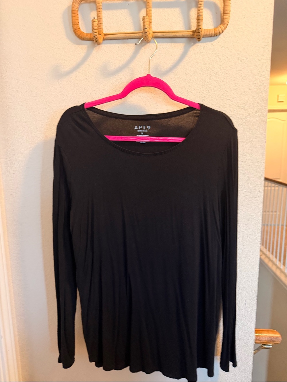 Apt. 9 Black Long-Sleeve Scoop Neck Top